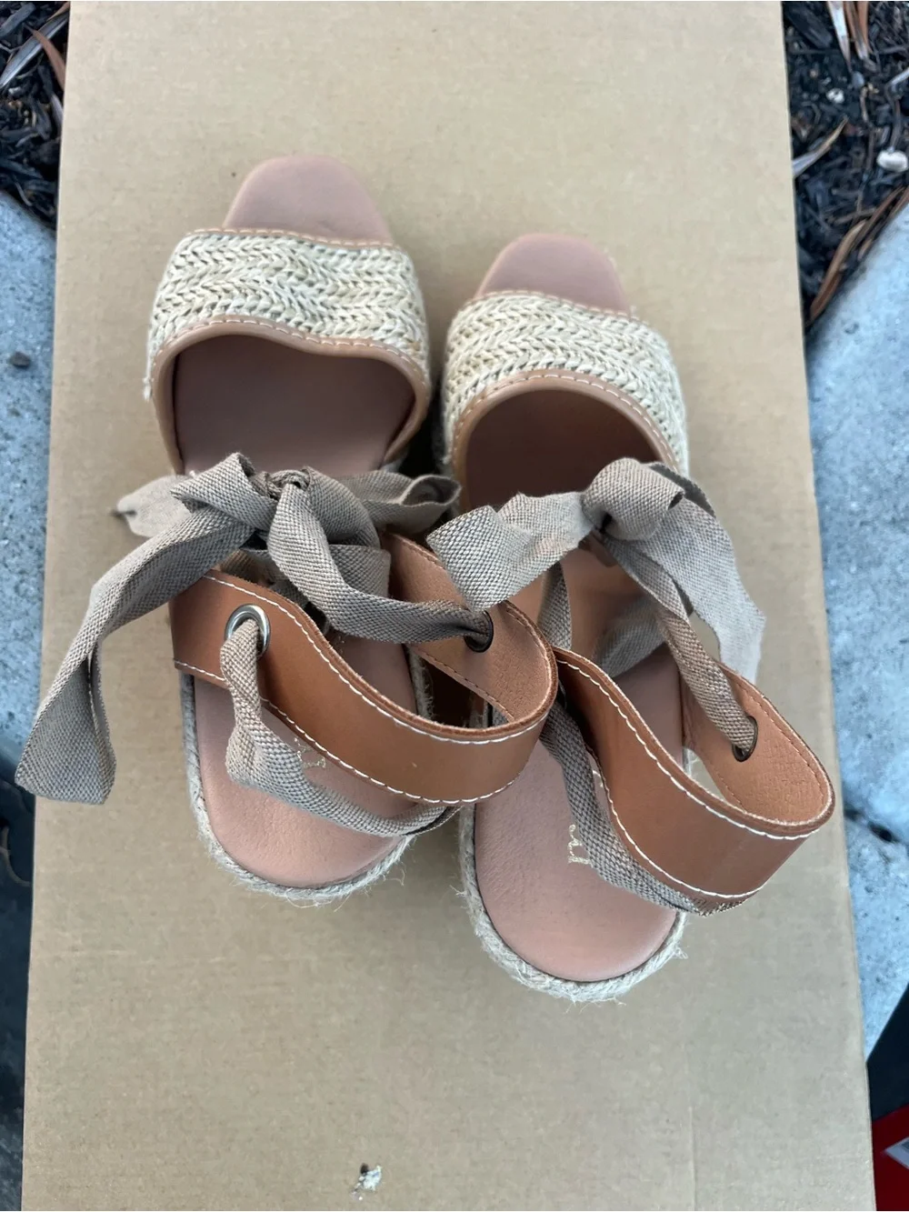 Maypol neutral tan
